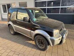 Schwarz Gebraucht 2003 Suzuki Jimny SUV | 7.900 € (Etwas zu teuer)