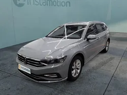 Grau Gebraucht 2023 VW Passat Elegance Kombi | 31.156 € (Fairer Preis)