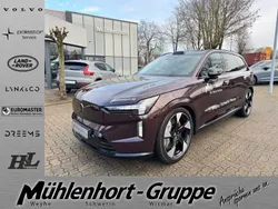 Rot Gebraucht 2025 Volvo EX90 Performance SUV | 99.900 € (Etwas zu teuer)