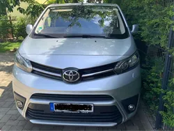 Silber Gebraucht 2018 Toyota Proace Verso Comfort Kombi | 22.500 € (Superpreis)
