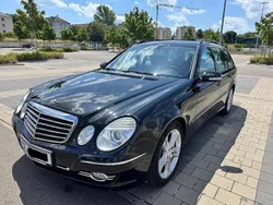 Schwarz Gebraucht 2009 Mercedes E200 Kombi | 5.900 € (Fairer Preis)
