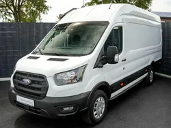 Weiß Gebraucht 2024 Ford Transit Trend Van / Kleinbus | 28.299 € (Guter Preis)