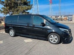 Schwarz Gebraucht 2021 Mercedes 300 Van / Kleinbus | 92.250 €