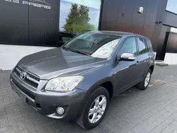 Grau Gebraucht 2009 Toyota RAV4 SUV | 5.500 € (Superpreis)