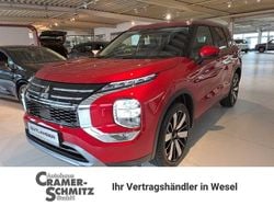Rot Neu 2025 Mitsubishi Outlander P-HEV Edition Kombi | 51.980 € (Fairer Preis)