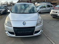 Silber Gebraucht 2010 Renault Scénic III Van / Kleinbus | 2.890 € (Superpreis)