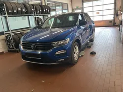 Ravennablau metallic/schwarz Gebraucht 2021 VW T-Roc Sport SUV | 24.990 € (Guter Preis)