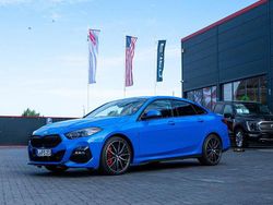 Misano blau metallic Gebraucht 2024 BMW 220 M Sport Limousine | 34.999 € (Fairer Preis)