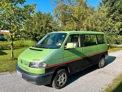 Grün Gebraucht 1998 VW T4 Van | 4.000 €
