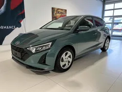 Grün Neu 2024 Hyundai i20 GO! Limousine | 19.980 € (Fairer Preis)