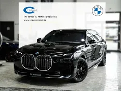 Saphirschwarz Gebraucht 2024 BMW i7 Executive Limousine | 84.666 € (Superpreis)