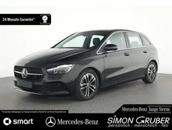 lack kosmosschwarz (metallic) Gebraucht 2024 Mercedes B180 Progressive Van / Kleinbus | 29.595 € (Guter Preis)