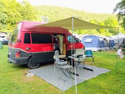 Rot Gebraucht 2002 VW T4 Van | 9.900 € (Teuer)