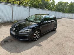 Schwarz Gebraucht 2017 VW Golf VII GTD Limousine | 17.999 € (Etwas zu teuer)
