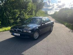 Schwarz Gebraucht 1998 BMW 740 Shadowline Limousine | 16.900 €