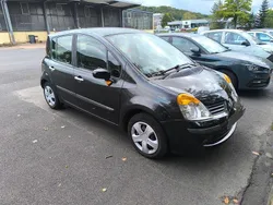 Schwarz Gebraucht 2005 Renault Modus Privilege Van / Kleinbus | 2.250 € (Fairer Preis)
