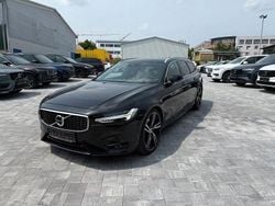 Schwarz Gebraucht 2019 Volvo V90 R-Design Kombi | 19.600 € (Guter Preis)