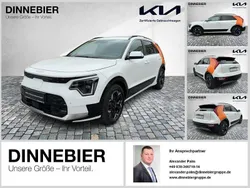 Weiss Gebraucht 2023 Kia e-Niro SUV | 32.195 € (Etwas zu teuer)