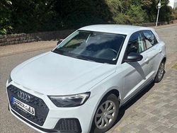Weiß Gebraucht 2019 Audi A1 Sportback Advanced Kleinwagen | 18.499 € (Etwas zu teuer)