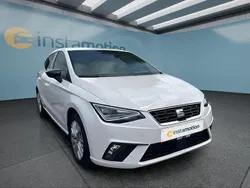 Weiß Gebraucht 2024 Seat Ibiza FR Kleinwagen | 20.399 € (Fairer Preis)