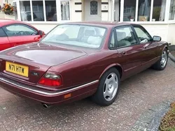 Rot Gebraucht 1995 Jaguar XJ6 Limousine | 8.500 €