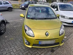 Grün Gebraucht 2009 Renault Twingo Kleinwagen | 2.700 € (Fairer Preis)