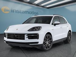 Weiß Gebraucht 2023 Porsche Cayenne SUV | 86.899 € (Superpreis)