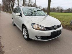 Gold Gebraucht 2012 VW Golf VI Comfortline Kleinwagen | 6.500 € (Guter Preis)