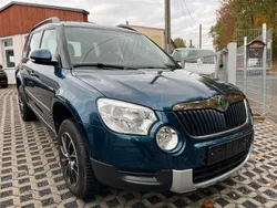 Blau Gebraucht 2013 Skoda Yeti Ambition SUV | 5.900 € (Superpreis)