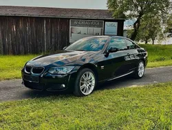 Schwarz Gebraucht 2010 BMW 320 M Sport Coupé | 11.000 € (Teuer)