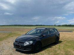 Schwarz Gebraucht 2014 VW Golf VII Kombi | 6.300 € (Fairer Preis)