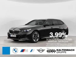 Schwarz Gebraucht 2024 BMW 520 M Sport Kombi | 55.890 € (Guter Preis)