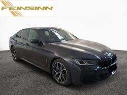 Grau Gebraucht 2020 BMW 520 M Sport Limousine | 32.990 €