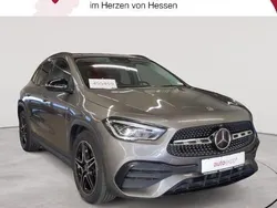 Mercedes GLA220