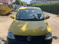 Gelb Gebraucht 2007 VW Fox Kleinwagen | 750 € (Guter Preis)