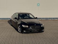Schwarz Gebraucht 2006 BMW 325 M Performance Coupé | 6.490 €