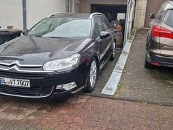 Schwarz Gebraucht 2015 Citroën C5 Exclusive Kombi | 14.444 €
