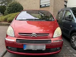 Rot Gebraucht 2006 Citroën Xsara Kleinwagen | 1.700 €