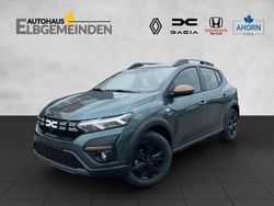 Grün Gebraucht 2024 Dacia Sandero Extreme Kleinwagen | 21.980 € (Teuer)