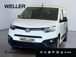 Weiss Gebraucht 2022 Toyota Proace City Van | 16.680 € (Superpreis)