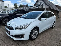 Weiß Gebraucht 2017 Kia Ceed Sportswagon DREAM-TEAM Edition Kombi | 9.550 € (Guter Preis)