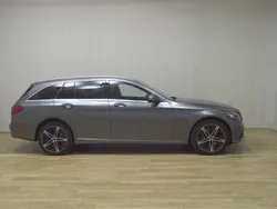 Grau Gebraucht 2020 Mercedes C300e Exclusive Limousine | 17.980 € (Superpreis)