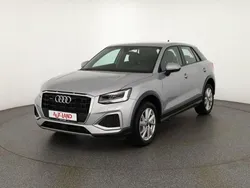 Silber Gebraucht 2023 Audi Q2 S-Line SUV | 29.890 € (Fairer Preis)