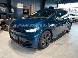 Blau Neu 2025 Cupra Born Kleinwagen | 32.750 €