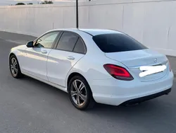 Weiß Gebraucht 2019 Mercedes C220 Limousine | 26.900 € (Teuer)