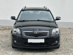 Black mica / ink Gebraucht 2006 Toyota Avensis Executive Kombi | 1.499 € (Superpreis)