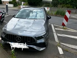 Grau Gebraucht 2023 Mercedes A35 AMG AMG Limousine | 48.000 € (Teuer)