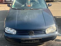 Blau Gebraucht 2003 VW Golf IV Limousine | 1.000 € (Superpreis)