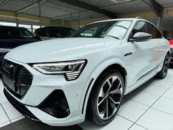 Weiß Gebraucht 2022 Audi e-tron Sportback Sport SUV | 41.190 € (Superpreis)