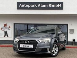 Grau Gebraucht 2017 Audi A3 Sport Limousine | 15.499 € (Fairer Preis)